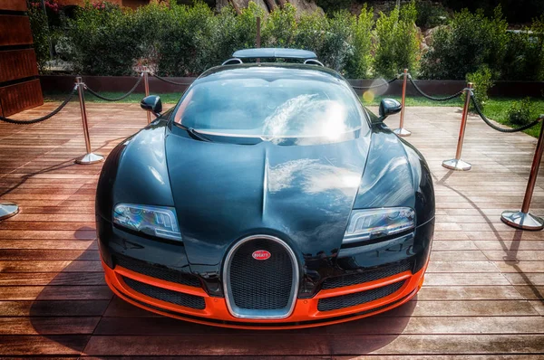 Италия Август 2018 Вид Суперкар Bugatti Veyron Выставке Порто Черво — стоковое фото