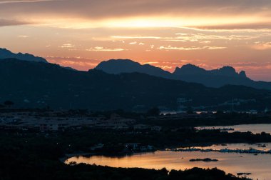 Sardunya günbatımı marinella Körfezi, yaz