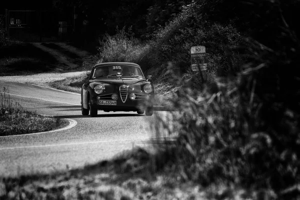 Pesaro 이탈리아 2018 로미오 1900 프린트 Mille Miglia 2018 유명한 — 스톡 사진