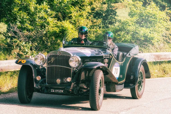 Pesaro Colle San Bartolo Italy 2018 Fiat 525 1930 Старом — стоковое фото