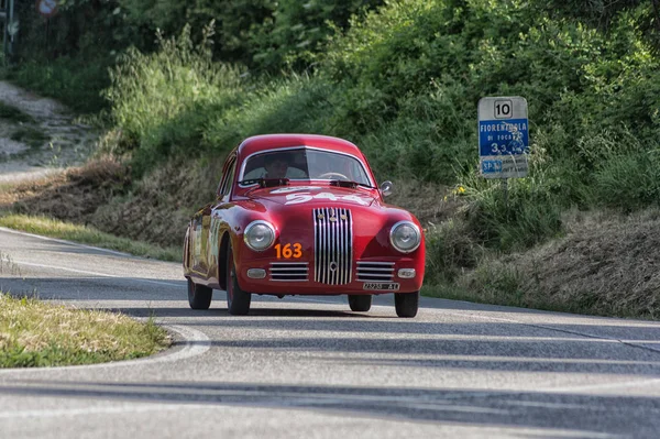 Песаро Коллле Сан Бартоло Италия 2018 Fiat 1100 Berlinetta Гобон — стоковое фото