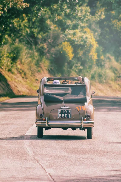 Pesaro Colle San Bartolo Itália Maio 2018 Fiat 500 1951 — Fotografia de Stock