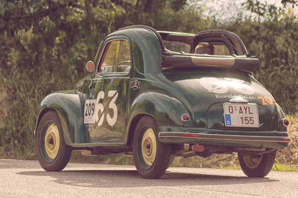 Pesaro 이탈리아 2018 피아트 500 Topolino 1951 Mille Miglia 2018 — 스톡 사진