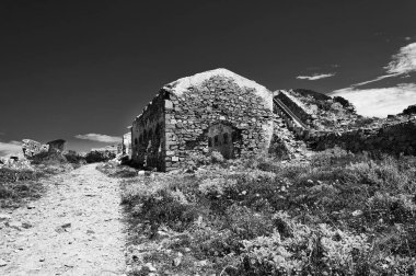Fortezza Bastiani tahkimat Caprera Adası Sardunya İtalya