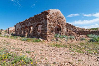 Fortezza Bastiani tahkimat Caprera Adası Sardunya İtalya