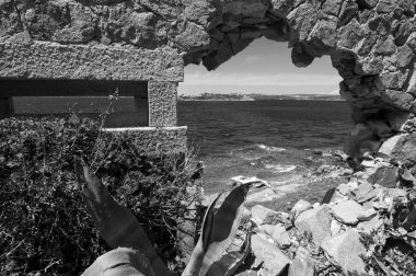 Fortezza Bastiani tahkimat Caprera Adası Sardunya İtalya