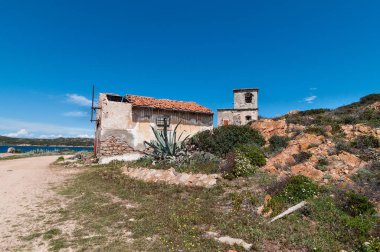 Fortezza Bastiani tahkimat Caprera Adası Sardunya İtalya