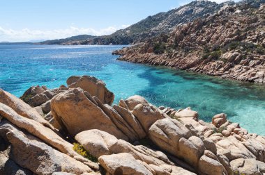 Caprera yaz İtalya adasında güzel Cala Coticcio 2019