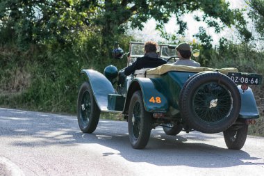Lancia Lambda Viii Serie 1928 ralli Mille Miglia eski bir yarış arabası 2018 ünlü İtalyan tarihi yarış (1927-1957) 