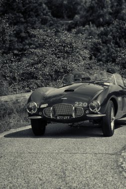  Aston Martin Db 2/4 1954 ralli Mille Miglia eski bir yarış arabası 2018 ünlü İtalyan tarihi yarış (1927-1957))