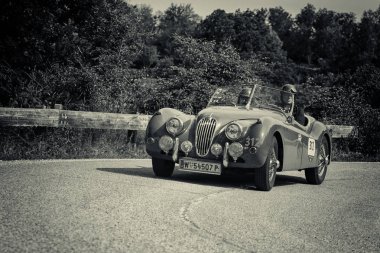 Jaguar Xk 140 Ots Se 1954 ralli Mille Miglia eski bir yarış arabası 2018 ünlü İtalyan tarihi yarış (1927-1957)