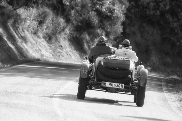 665 Superba 2200 1931 Viejo Coche Carreras Rally Mille Miglia — Foto de Stock