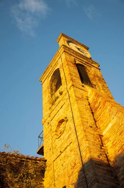 Vesnice Fiorenzuola Focara Pozadí Italské Marche — Stock fotografie