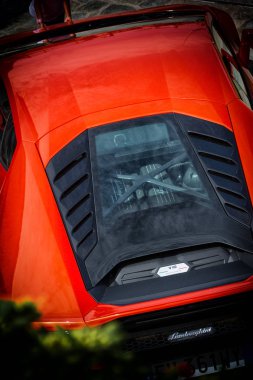 Porto Cervo, İtalya - 13 Ağustos 2019 : Spor otomobil Lamborghini in porto cervo