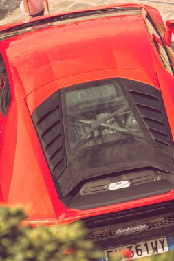 Porto Cervo, İtalya - 13 Ağustos 2019 : Spor otomobil Lamborghini in porto cervo