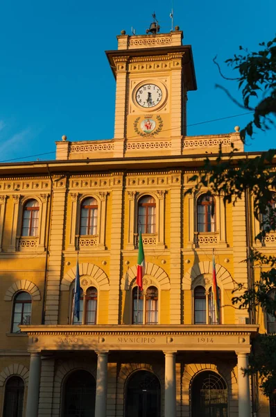 Egen Hall Cattolica Vid Solnedgången Riviera Romagnola Rimini — Stockfoto