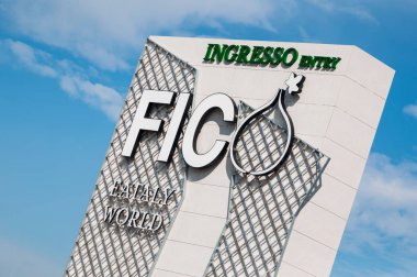 Bologna / İtalya - 24 Eylül 2019: iç tasarım Fico Eataly World. Fico, dünyanın en büyük lerinden biri olan tarım salağını ve gastronomiyi adamıştır.