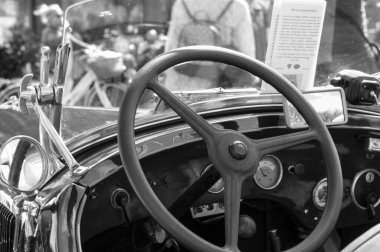 Pesaro, İtalya - set 29, 2019: Fiat Balilla convertibile old car in exposition