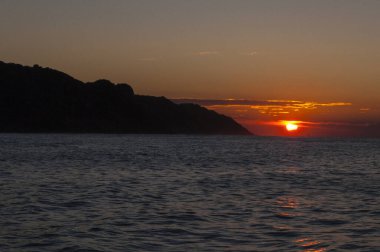 Yazın gün batımında pesaro bartolo