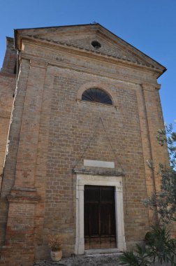 Ortaçağ köyü nidastore, Marche bölgesinde, Ancona ilinin Arcevia ilçesine bağlı bir köydür. M