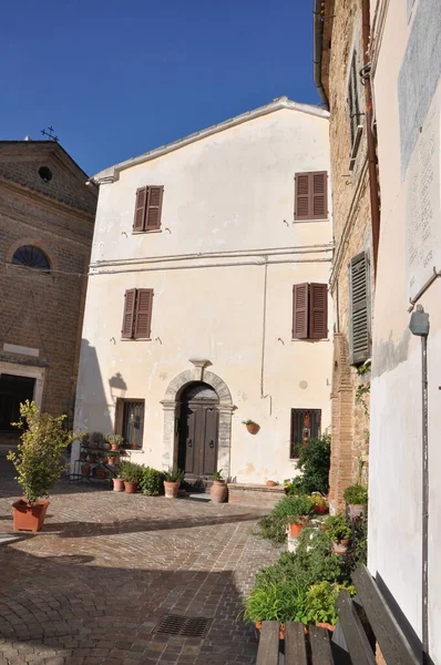 Borgo Medievale Nidastore Parte Del Comune Arcevia Provincia Ancona Nelle — Foto Stock