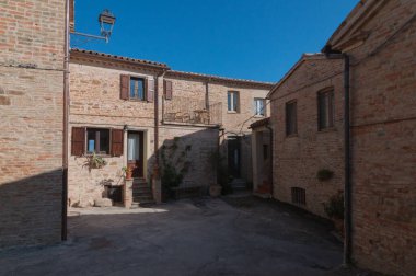 Ortaçağ köyü Loretello, Marche bölgesinde, Ancona ilinin Arcevia ilçesine bağlı bir köydür.