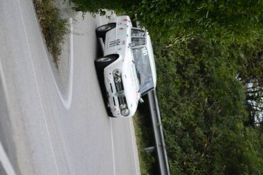 PESARO, İTALYA - 11 OTT 2020 SAN BARTOLO PARK VINTAGE ALFA ROMEO GIULIA SUPER