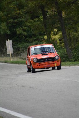 PESARO, İtalya - 11 OTT 2020 SAN BARTOLO PARK VINTAGE VAR 112 ABARTH 70