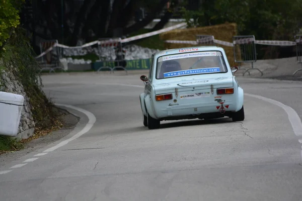 Pesaro Colle San Bartolo Italia Ott 2019 Bmw 2002 Viejo — Foto de Stock