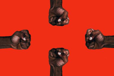 Güçlü Afrikalı Kara Yumruklar, kırmızı arka planda özgürlük ve eşitlik çağrısında bulundu..