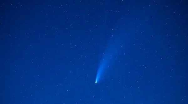 Traccia Una Cometa Una Stella Cadente Cielo Stellato Blu Con — Foto Stock