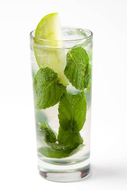 elma Mojito, nane ve limon