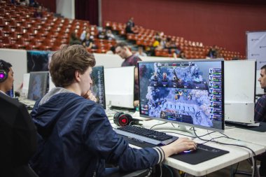 Saint Petersburg, Rusya - 27 Nisan 2019: Esports yarışması
