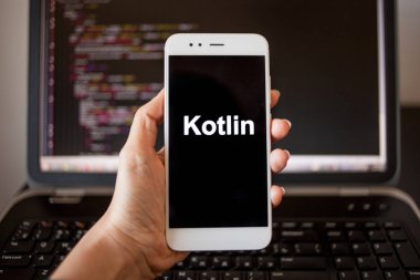 Mobil uygulama geliştirme, mobil gelişim için Kotlin programlama dili.