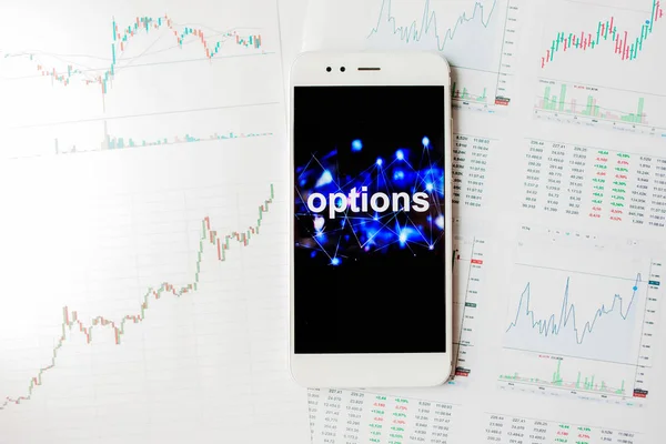 Inversión en opciones, concepto. Informes y estadísticas, análisis del mercado de opciones binarias . — Foto de Stock