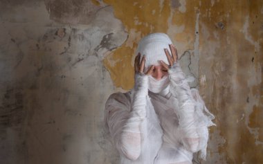 Cadılar Bayramı görüntü, bandaj mumya, ölü efsanevi karakter dirildi.