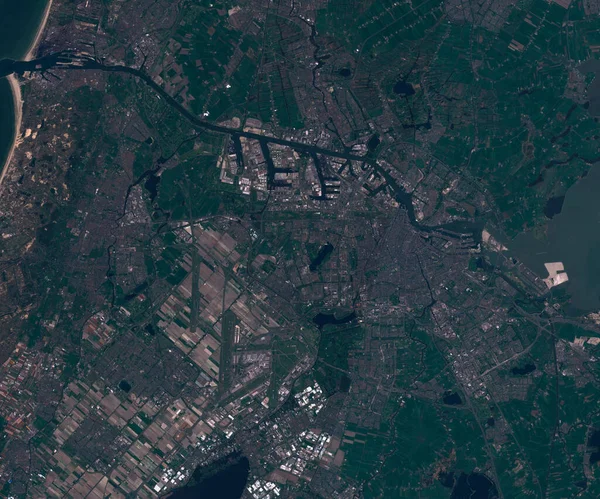 Satellitenbildkarte von Amsterdam, Niederlande, Blick aus dem All — Stockfoto