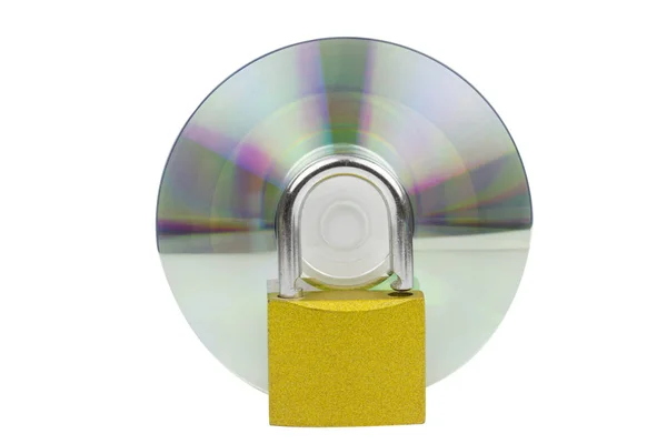 CD con lucchetto che protegge il concetto di sicurezza dei dati sul retro bianco — Foto Stock