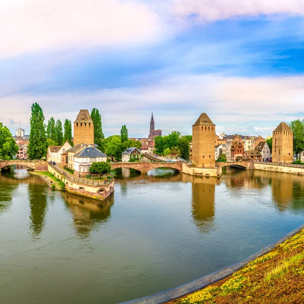 Strasbourg Frankrijk Mei 2018 Uitzicht Torens Van Ponts Couverts Straatsburg — Stockfoto
