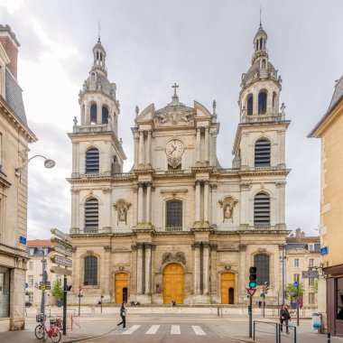 Nancy, Fransa - 23,2018 - Annocitacion Nancy katedral Notre Dame manzaraya olabilir. Nancy Meurthe Nehri'nin sol kıyısında yer alan.
