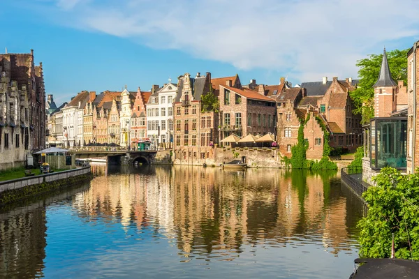 Gent Belgie Možná 2018 Typické Budovy Břehu Řeky Leie Gentu — Stock fotografie