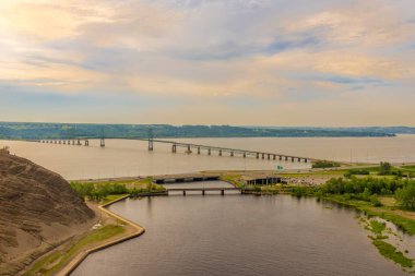 Montmorency nehir akar Saint Lawrence Nehri yakınında Quebec - Kanada