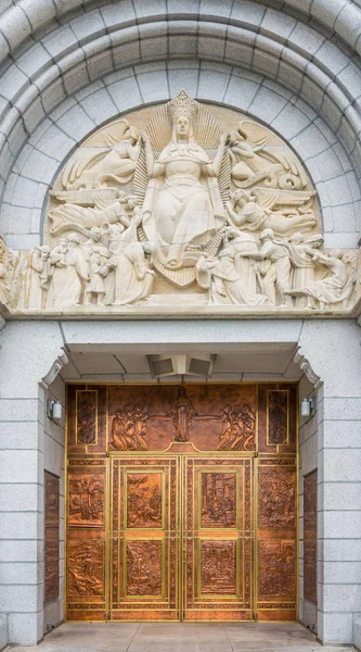 Beaupre Canada June 2018 View Doors Basilica Sainte Anne Beaupre — стоковое фото