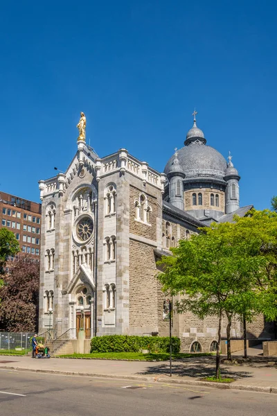 Montreal Canada Junho 2018 Vista Para Igreja Notre Dame Lourdes — Fotografia de Stock