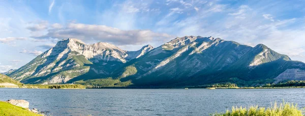 Berge Der Nähe Des Lac Arcs Den Kanadischen Rockies — Stockfoto