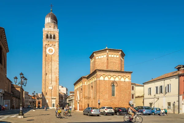 基奥贾 意大利 162018 在基奥贾大教堂钟楼的圣马丁教堂观看 基奥贾位于威尼斯泻湖南入口的一个小岛上 — 图库照片