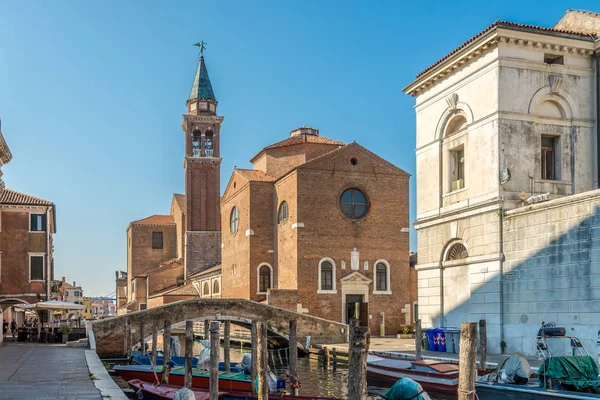 Chioggia Italien September 2018 Visa Heliga Trefaldighetskyrkan Chioggia Chioggia Beläget — Stockfoto
