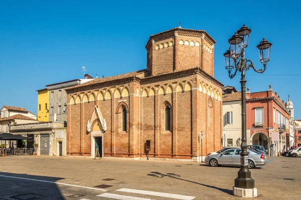 Visa Kyrkan Saint Martin Gatorna Chioggia Italien — Stockfoto