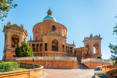 Bologna, İtalya için Madonna Basilica di San Luca adlı görüntülemek