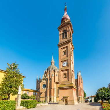Santa Maria di Venezzano Mascarino Venezzano, İtalya chuch adlı görüntülemek